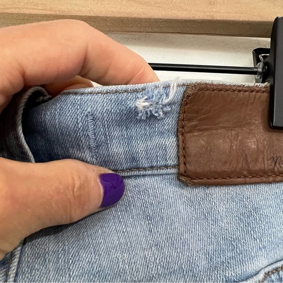 Madewell 10" High Rise Skinny Light Wash Button Fly Denim Jeans Size 26 - Picture 9 of 9